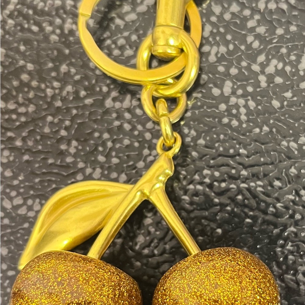 Gold Glitter Cherry Keychain - Picture 3 of 3